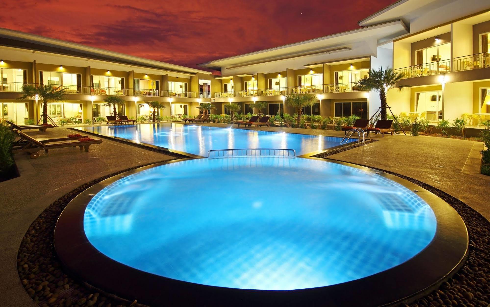 Gypsy Sea View Resort- Phi Phi Island מראה חיצוני תמונה