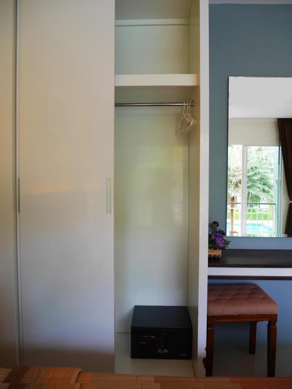 Gypsy Sea View Resort- Phi Phi Island מראה חיצוני תמונה